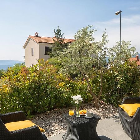 Lemechi Casa Girasole Apartments غاباس المظهر الخارجي الصورة